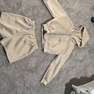 Short And Jacket beige